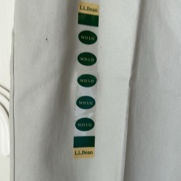 Men’s NWT khaki pants - Picture 2 of 3